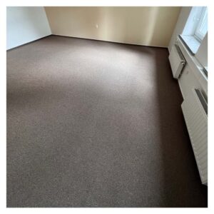 Renovace podkladu a pokládka koberce v kancelářích na Městském úřadě v Rychvaldě.