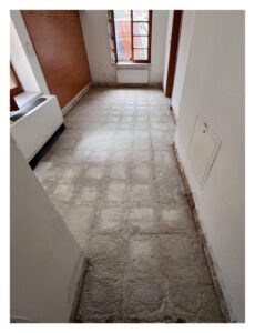Renovace podkladu a pokládka koberce v kině K3 Bohumín.